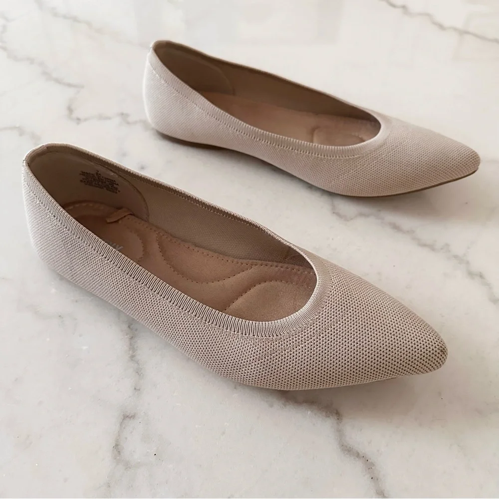 Old Navy “Rothy Style” Pointy Toe Flats - Picture 4 of 8